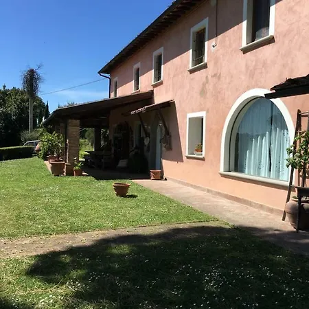 Appartement House In Park
